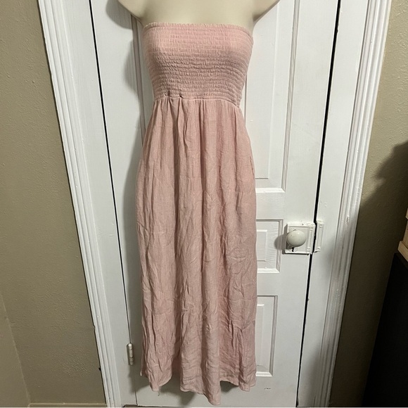Lovers and Friends Fielle Midi Dress Pink Crinkle Gauze Strapless Smocked XS X1 - Picture 3 of 8